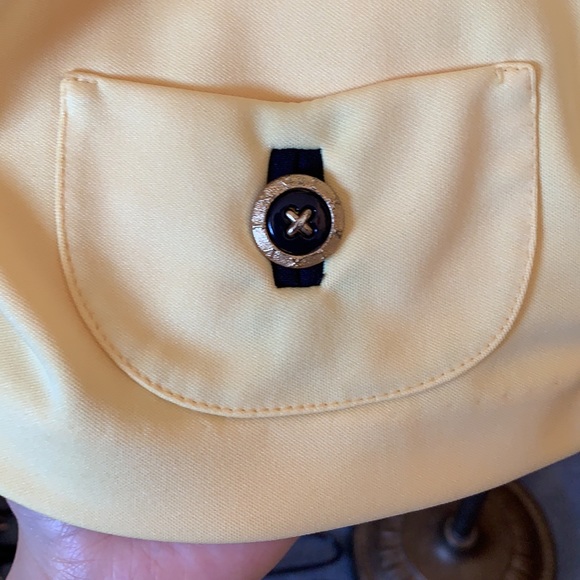 Yellow Crop Blazer - Picture 4 of 4